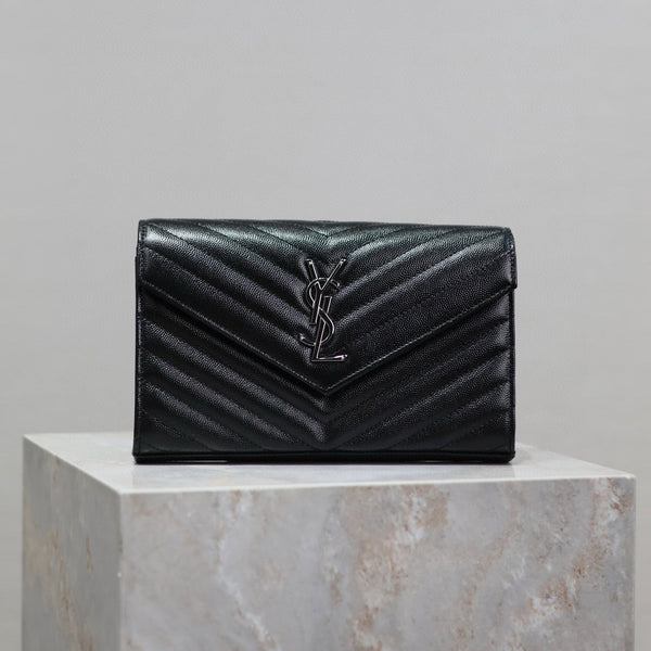 WOC 23 IN BLACK CAVIAR LAMBSKIN SILVER HARDWARE